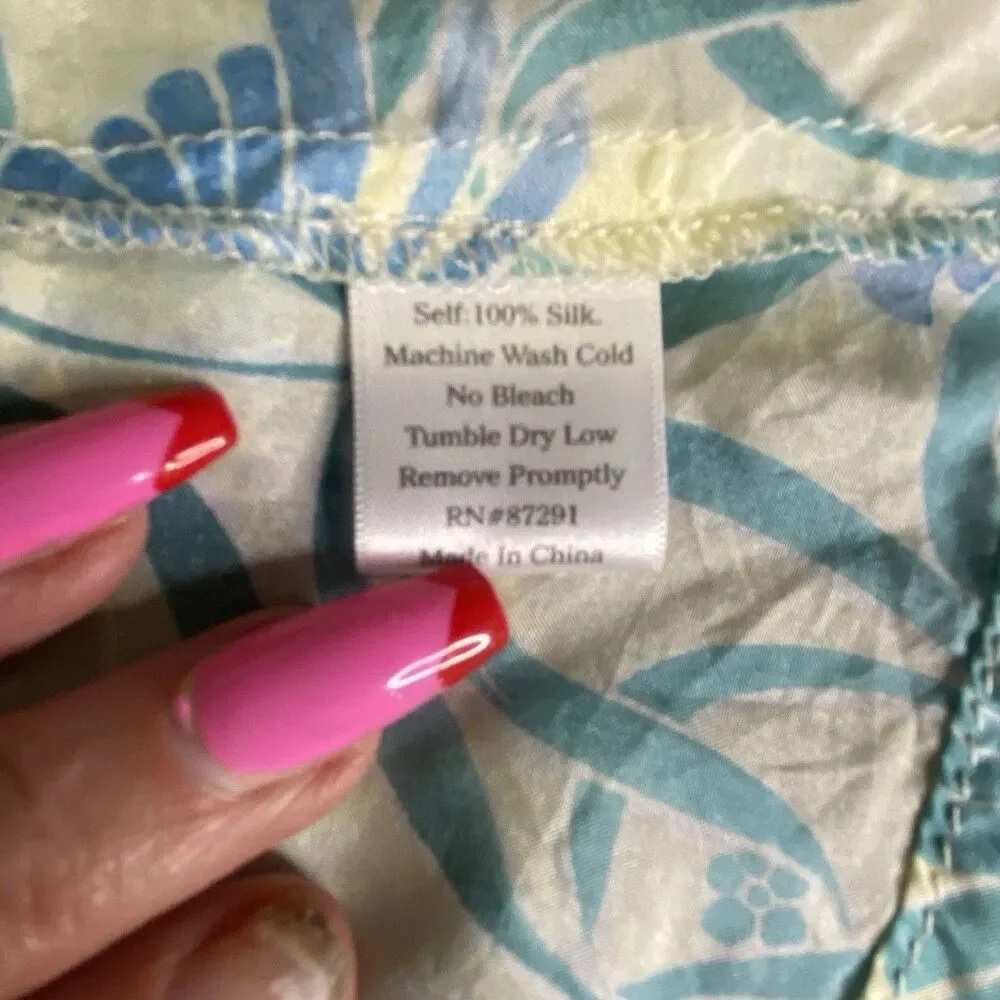 Johnny Was 100% Silk Tunic Blouse Cream Blue Floral Large Boho Print Artisan Top - Picture 8 of 9